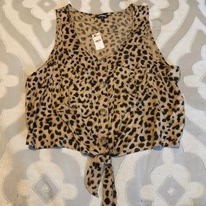 NWT New! Cheetah Animal Print button down tank with tie